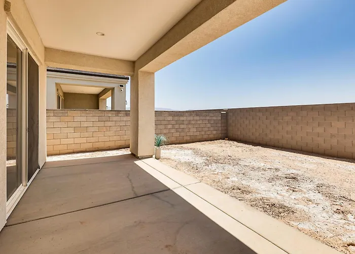 Mtn-view W/ Patio, 3 Mi To Colorado River! * Mohave Valley